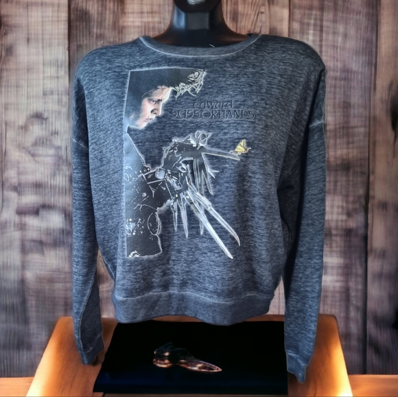 Edward Scissorhands Oversized Cropped Sweatshirt - Picture 1 of 7